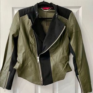 G.I.L.I leather jacket in green/black, modern cut